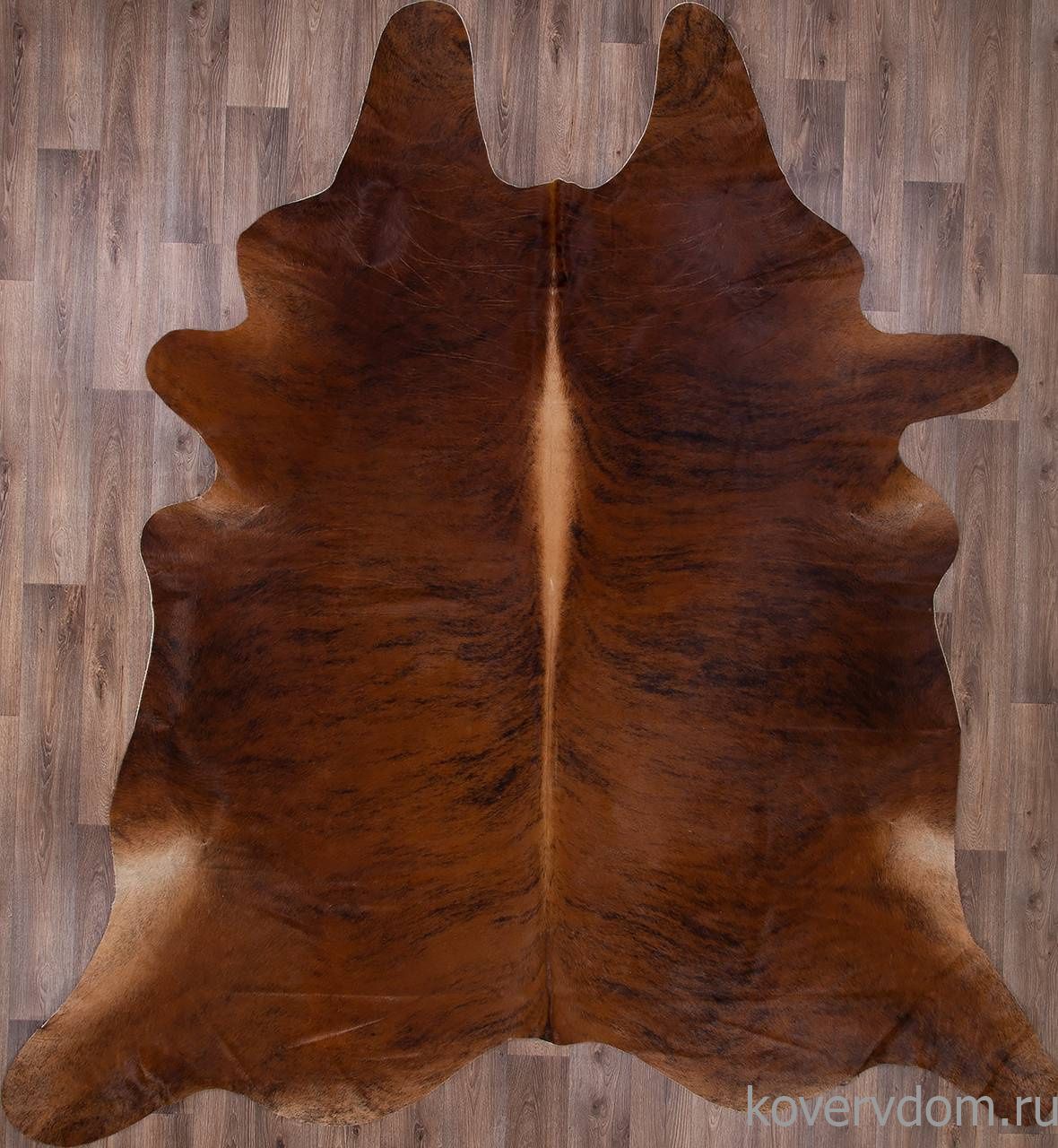 Ковер из натуральной коровьей шкуры RS106 000 Ковер из натуральной коровьей шкуры RS106 000